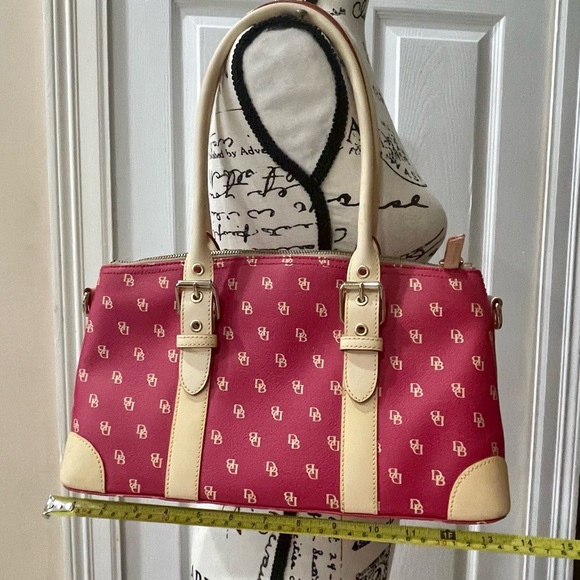 Donney and Bourke Satchel Bag Hot Pink/Tan Logo all over Zipped Quiet Luxury - Picture 3 of 7